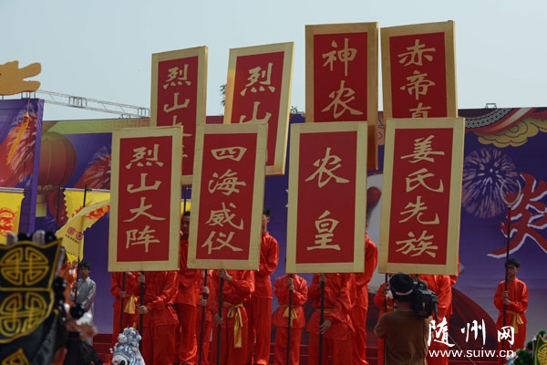 �׵����r�Ļ��R����Ӱ��������չʾ