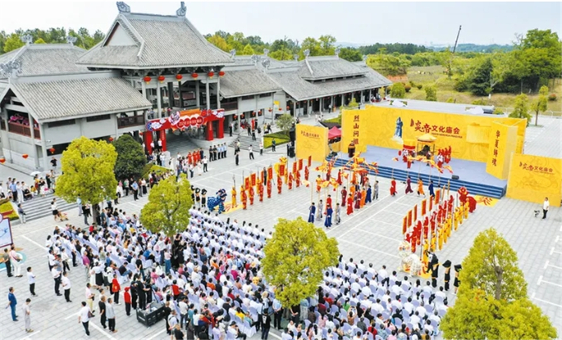 �������׵��Ļ��R���_Ļ